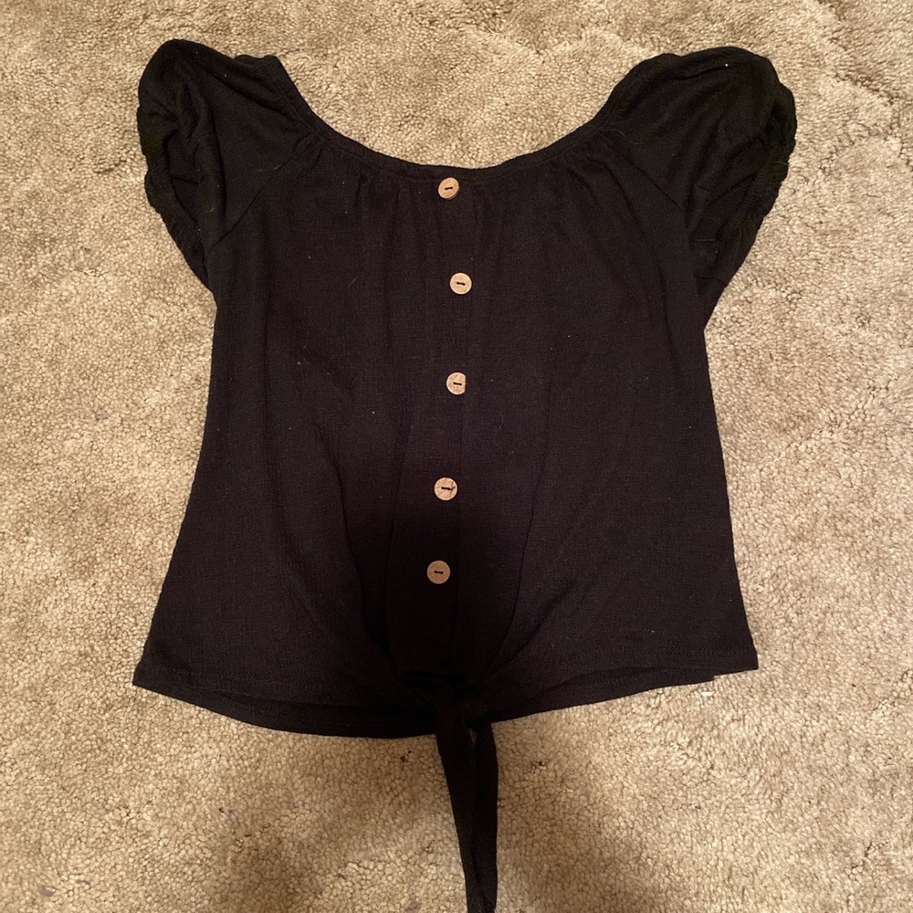 no boundaires, size small :)